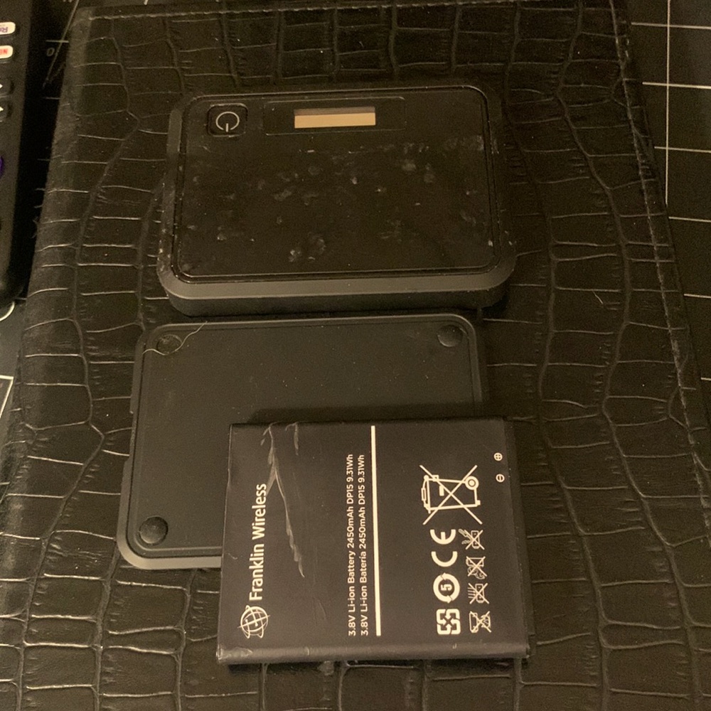 Sprint Mobile R850 Franklin Wireless 4G LTE Mobile Hotspot